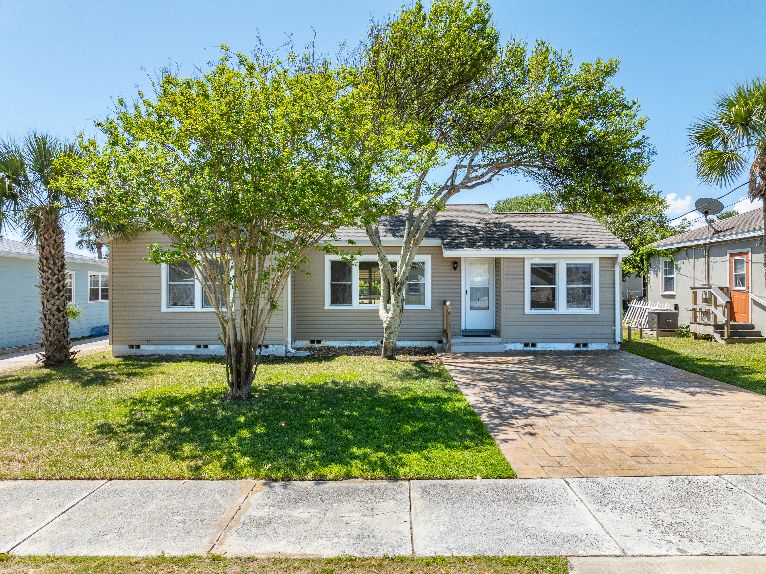 394 Golf Boulevard